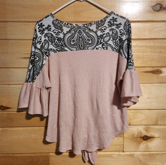 Native People Brand womens top - Picture 2 of 3